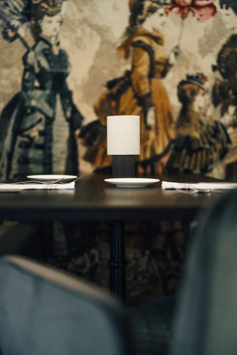 restaurant voliere fiesch 05 768x1151