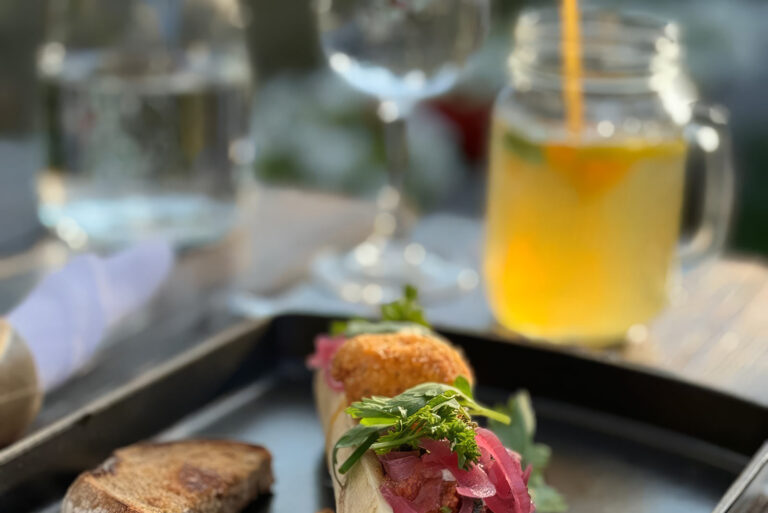 restaurant zum see graechen essen detail 768x513