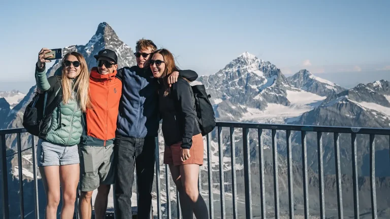 matterhorn glacier paradies 768x432