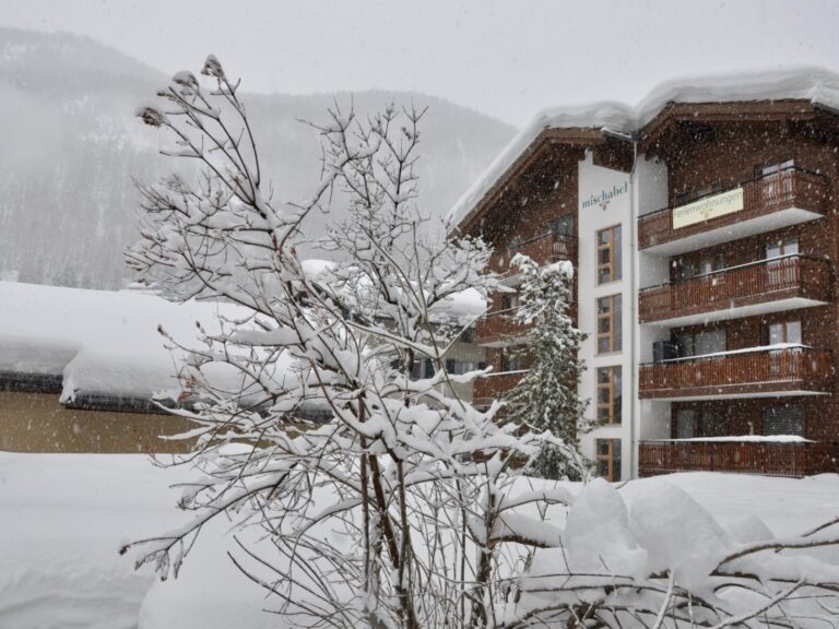 ferienwohnungen mischabel zermatt 02 768x576